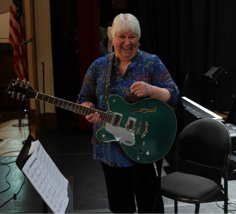 adult guitar student 1